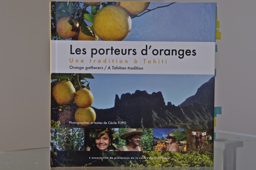 livre : Les porteurs d'oranges, juin 2010 livre : Les porteurs d'oranges