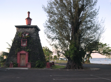 tombeau de POMARE V