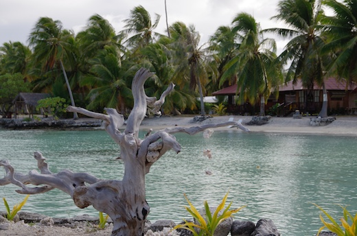 vue sur bungalows plage Veke Veke