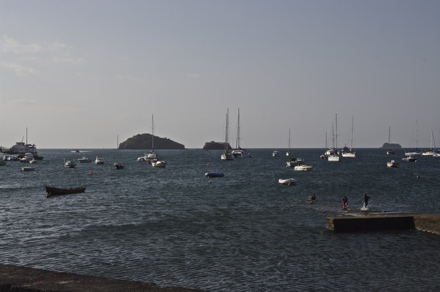 côté port de plaisance côté port de plaisance